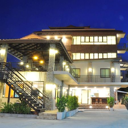 The Bloom Residence @ Suvarnabhumi Bangkok Luaran gambar