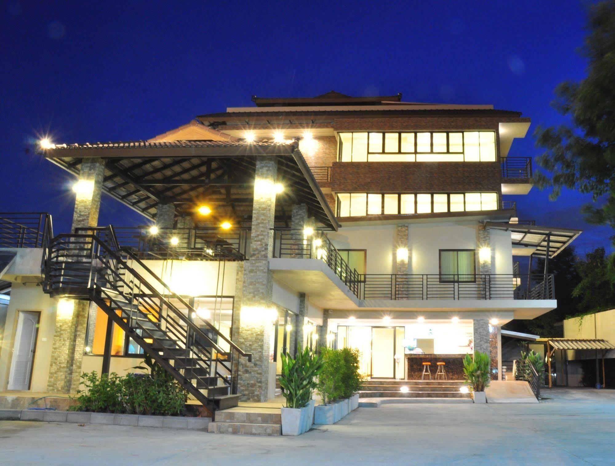 The Bloom Residence @ Suvarnabhumi Bangkok Luaran gambar