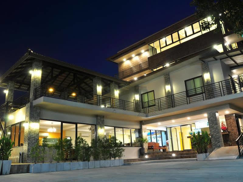 The Bloom Residence @ Suvarnabhumi Bangkok Luaran gambar